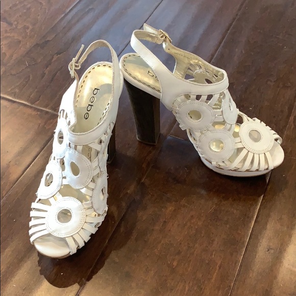 bebe Shoes - Bebe White Platform Stacked Heels - sz 9